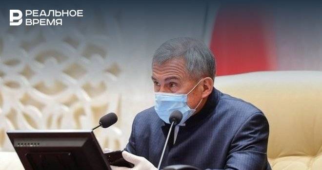 Рустам Минниханов - Лилия Галимова - Минниханов поручил обеспечить всех медицинских работников костюмами индивидуальной защиты - realnoevremya.ru - респ. Татарстан