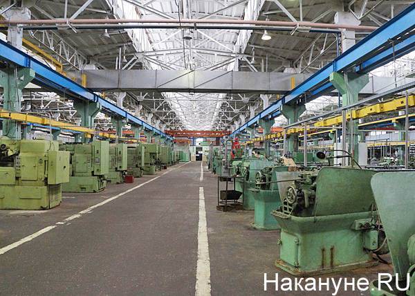 Дмитрий Махонин - В Перми из-за задержек "Авитеком" платежей по контракту, без зарплаты могут остаться сотрудники оборонного ЗиДа - nakanune.ru - Пермь