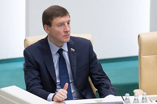 Андрей Турчак - В «Единой России» собрали 70 млн рублей на поддержку граждан в связи с пандемией - pnp.ru - Россия