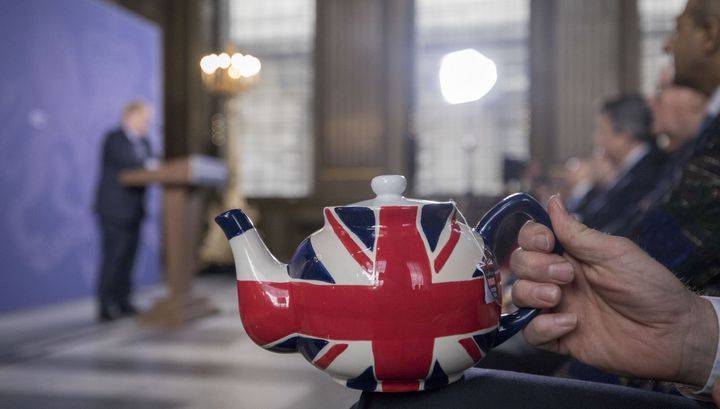 Переговоры по Brexit приблизились к новой критической точке - vesti.ru - Англия - Ирландия