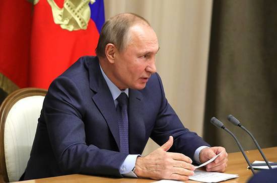 Владимир Путин - Дмитрий Песков - Анна Попова - Антон Вайно - Андрей Белоусов - Путину представили поэтапный план снятия ограничений по коронавирусу - pnp.ru - Россия