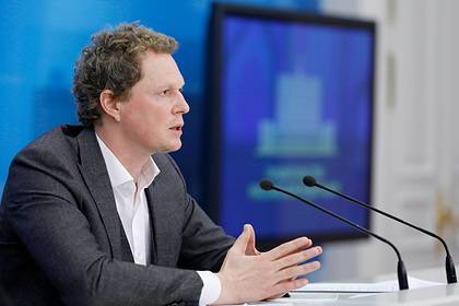 Владимир Путин - Даниил Егоров - В России собрали на треть меньше налогов - lenta.ru - Россия