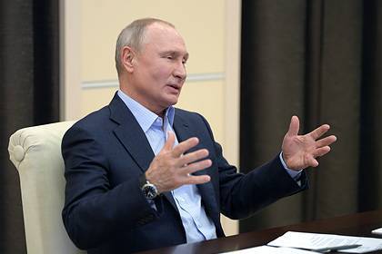Владимир Путин - Путин поручил максимально проинформировать граждан и бизнес о льготах - lenta.ru - Россия