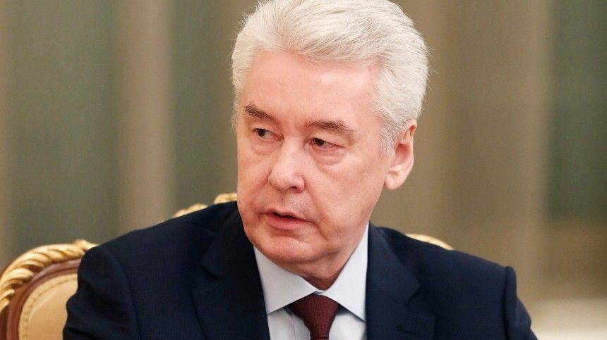 Владимир Путин - Сергей Собянин - Со стрижкой придется подождать. Собянин рассказал, что заработает в Москве после 12 мая - 5-tv.ru - Москва