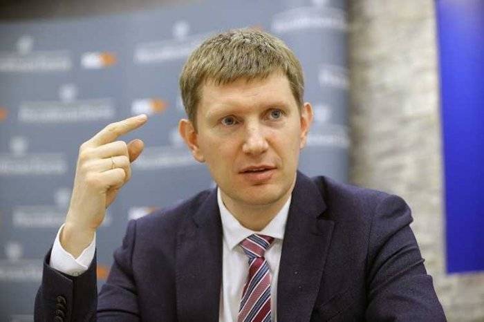 В.Путин - Михаил Мишустин - Максим Решетников - Министр Решетников плохо подготовился к совещанию у В. Путина - rf-smi.ru - Россия