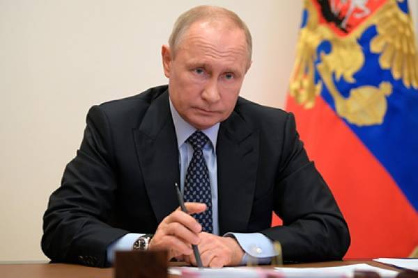 Владимир Путин - Дмитрий Песков - Анна Попова - Путин соберет всех губернаторов на совещание по коронавирусу - newtvnews.ru - Россия