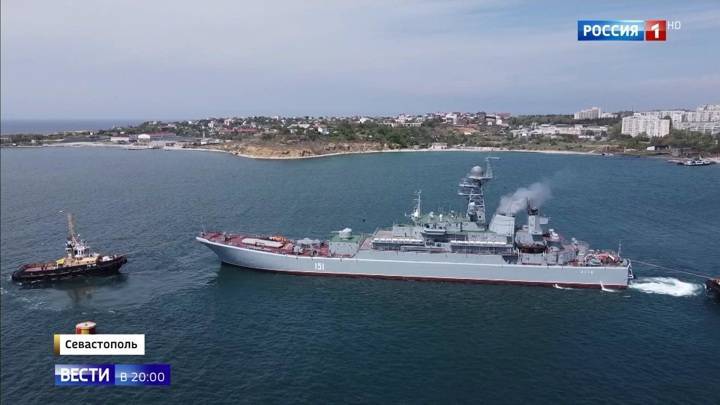 В Петербурге и Севастополе готовятся к морскому параду - vesti.ru - Санкт-Петербург - Севастополь
