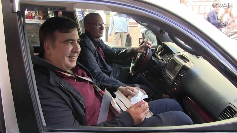 Владимир Зеленский - Михаил Саакашвили - Геннадий Труханов - Мэр Одессы уверен, что Зеленский хочет «косить» неугодных чиновников руками Саакашвили - riafan.ru - Украина - Киев - Грузия - Одесса - Одесская обл.