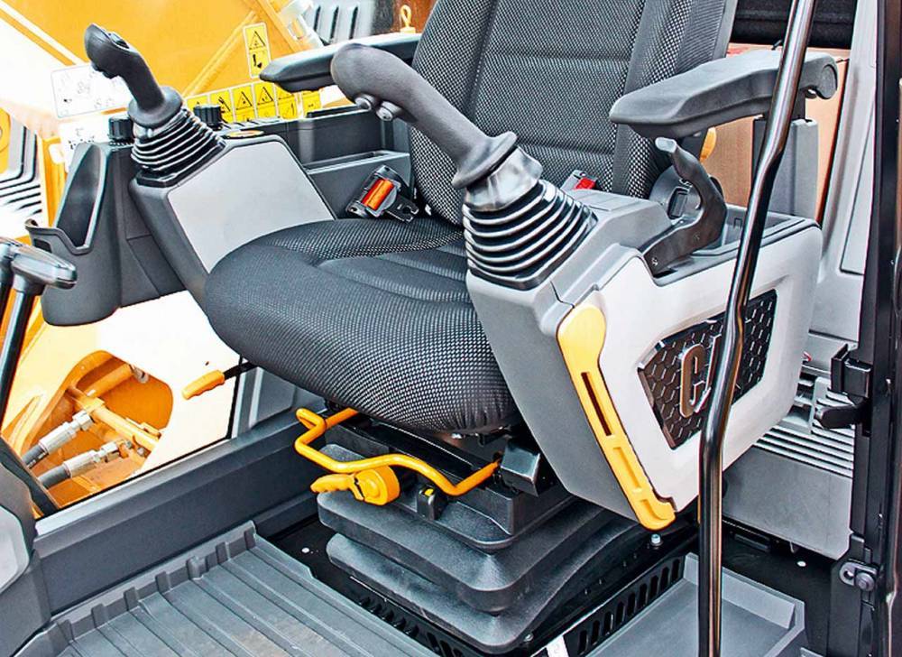 Гусеничный экскаватор Cat 330: работа «на износ» - zr.ru - Россия