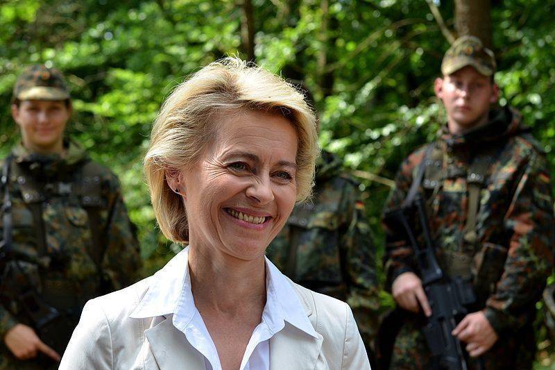 Reuters: ЕС предложил "европейскую перспективу" для Балканских стран - politexpert.net - Россия - Китай - Сербия - Македония - Брюссель - Черногория - Косово - Албания - Босния и Герцеговина