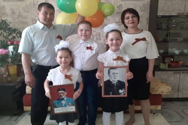 "Наследники Победы". В соцсетях проходит акция тюменских школьников и дошколят - nakanune.ru