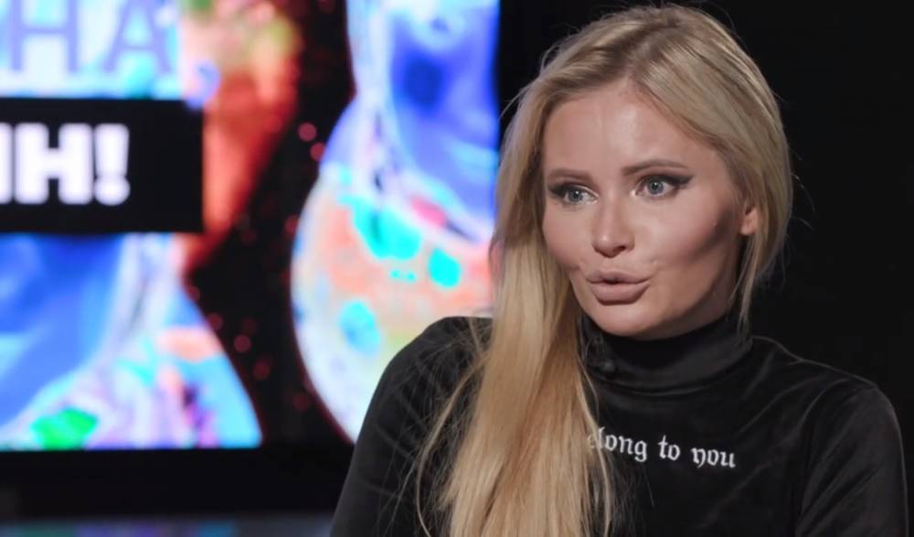 Дана Борисова - Алена Жигалова - «Вредничает, говорит гадости»: Борисова рассказала о ссорах с дочерью на карантине - vm.ru - Россия - Прага