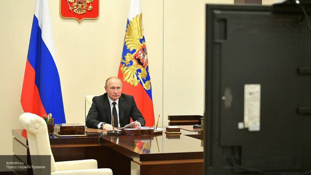 Владимир Путин - Антон Силуанов - Михаил Мишустин - Андрей Белоусов - Владислава Грин - Путин обсудил дальнейшие меры по восстановлению экономики РФ - nation-news.ru - Россия