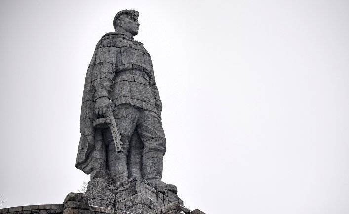 Дума (Болгария): война и в том числе против экономического примера СССР - inosmi.ru - Россия - США - Токио - Япония - Болгария - София