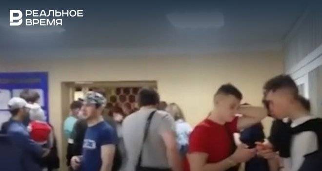 В Нижнекамске нарушителей карантина полиция собрала в тесном коридоре отдела - realnoevremya.ru - Нижнекамск