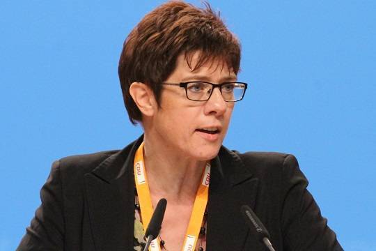 Аннегрет Крамп-Карренбауэр - В Германии заявили о готовности к более тесному сотрудничеству с Россией - versia.ru - Москва - Россия - Германия
