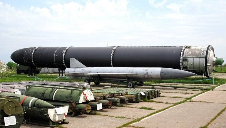 Северная Корея запасается баллистическими ракетами. Для чего? - newizv.ru - США - КНДР - Англия - Ракеты