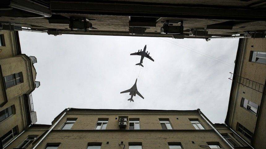 Генеральные репетиции воздушных парадов прошли в российских регионах - 5-tv.ru - Ленинградская обл. - Санкт-Петербург - Мурманск - Карелия - Тверская обл. - Владивосток