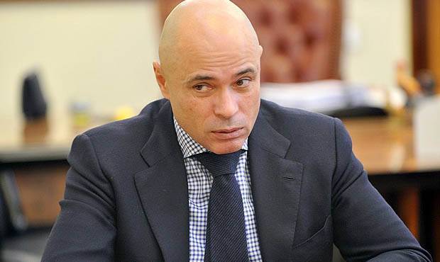 Владимир Путин - Дмитрий Медведев - Игорь Артамонов - Игорь Краснов - Депутат попросил президента оценить слова липецкого губернатора о разгоне нарушителей режима изоляции химикатами - og.ru - Россия - Липецкая обл. - Липецк