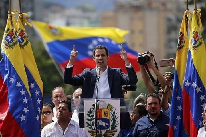 Николас Мадуро - Хуан Гуаид - СМИ: оппозиция Венесуэлы заключила соглашение с американской ЧВК - mk.ru - Венесуэла - Washington