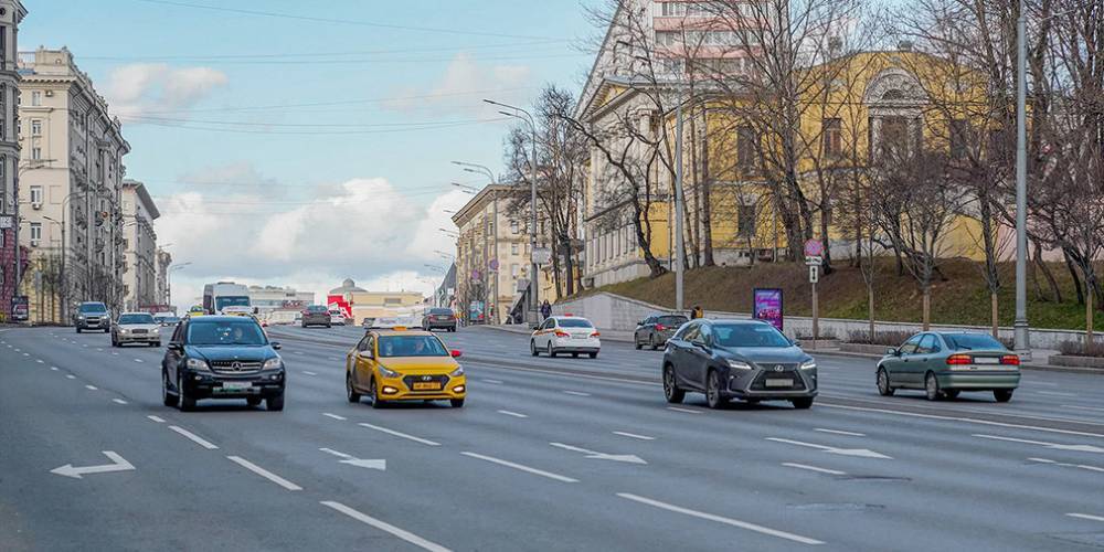 В Москве отменили штраф за отсутствие пропуска у машины на эвакуаторе - autonews.ru - Москва - Московская обл.
