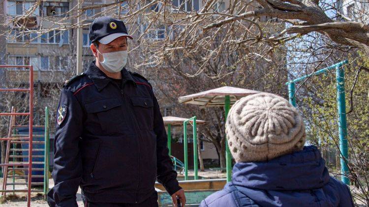 Юрий Гоцанюк - На выходных в Крыму выведут на патрулирование почти тысячу полицейских - crimea.ria.ru - Крым - Симферополь