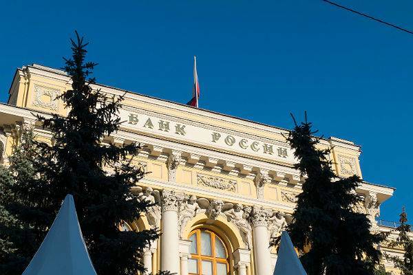 Виктор Достов - Банки испугались идти навстречу россиянам - trud.ru - Россия