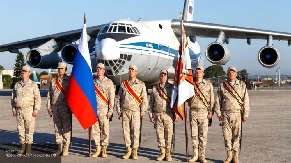 Военные ВКС РФ в Сирии провели акцию "Сад памяти" на авиабазе "Хмеймим" - politros.com - Россия - Сирия - провинция Латакия - Иран - Тегеран