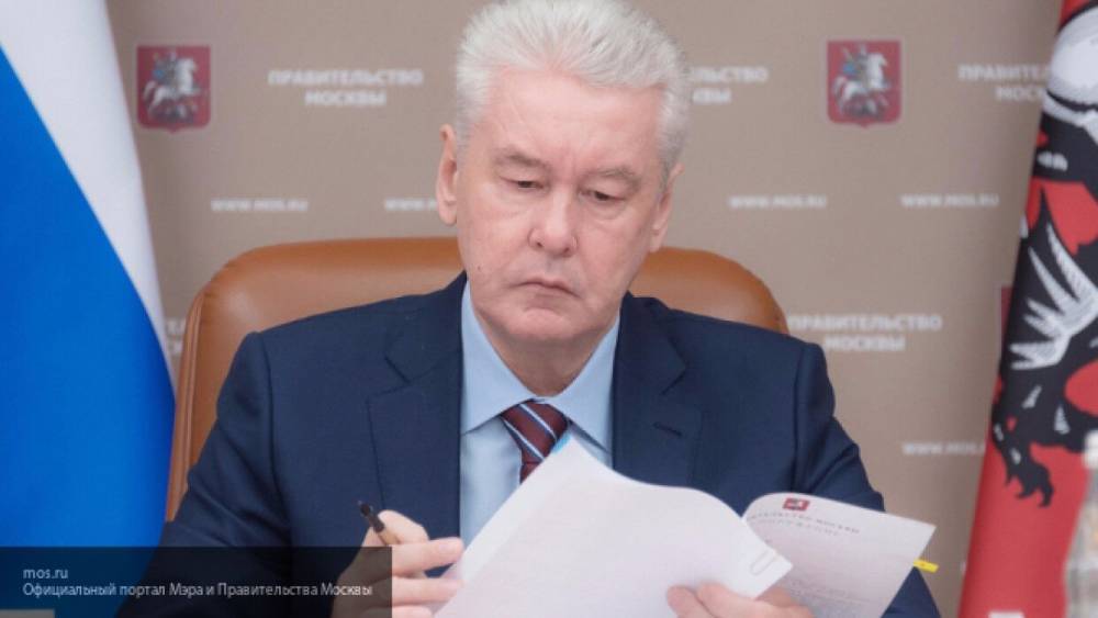 Сергей Собянин - Собянин поручил премировать борющихся с коронавирусом медработников Москвы - nation-news.ru - Москва