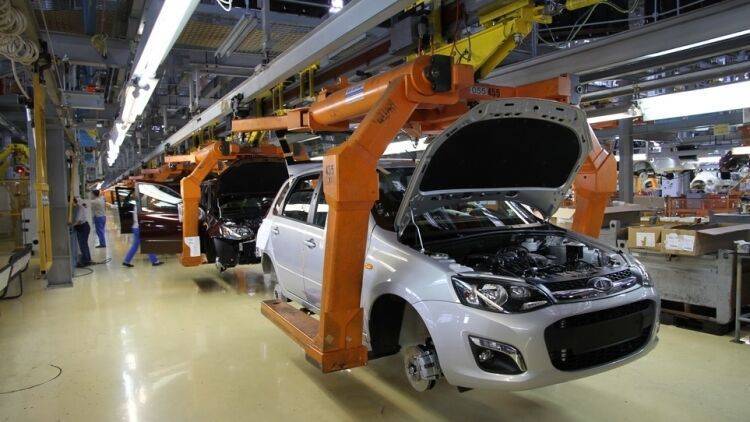 АвтоВАЗ запатентовал сразу три названия для новых моделей LADA - inforeactor.ru - Германия