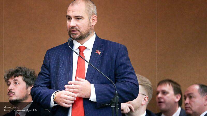 Максим Сурайкин - Лидер "Коммунистов России" Сурайкин: сторонники фашизма хотят извратить историю Победы - nation-news.ru - Россия - Польша