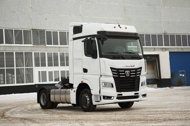 Седельные тягачи и полуприцепы к ним в лизинг - usedcars.ru