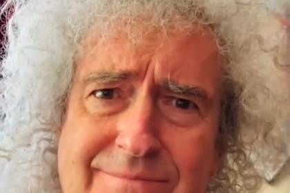 Брайан Мэй - Гитарист Queen попал в больницу с «разорванной в клочья» ягодицей - lenta.ru