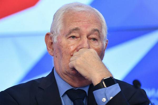 Леонид Рошаль - Рошаль призвал оптимизировать больницы «наоборот» после эпидемии COVID-19 - trud.ru - Россия