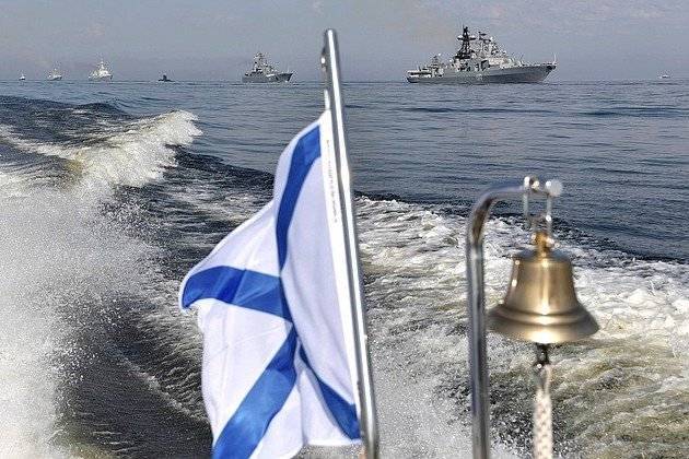 Корабли флота СССР прошли виртуальным парадом по Неве 60-х годов - infox.ru - Россия