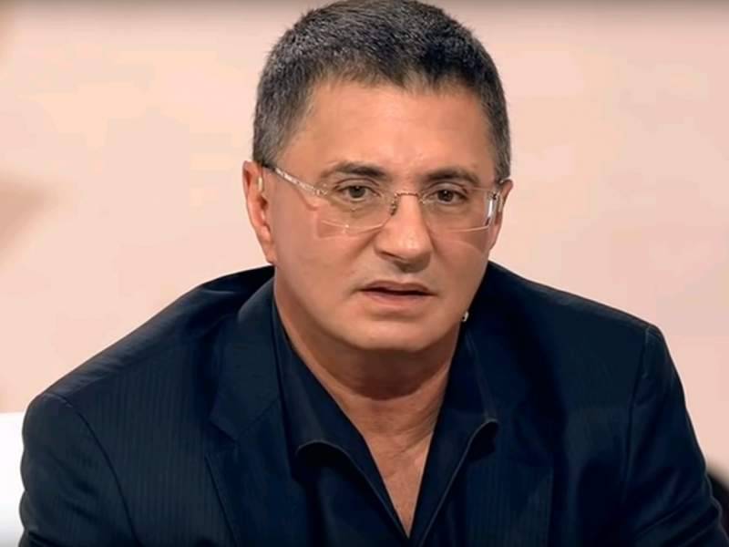 Александр Мясников - Ирина Шихман - Доктора Мясникова обвинили в раздаче интервью за 88 тысяч рублей - dayonline.ru - Москва - Россия - Московская обл.