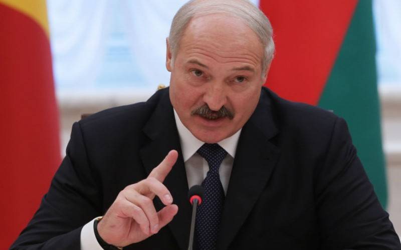Лукашенко пригласил на Парад Победы переболевших COVID-19 - bloknot.ru - Белоруссия - Александр Лукашенко