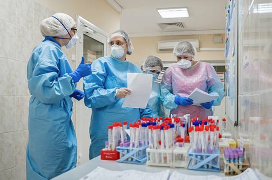 Nation News - Иммунолог рассказал о возможной вспышке коронавируса в регионах - pnp.ru - Москва - Россия