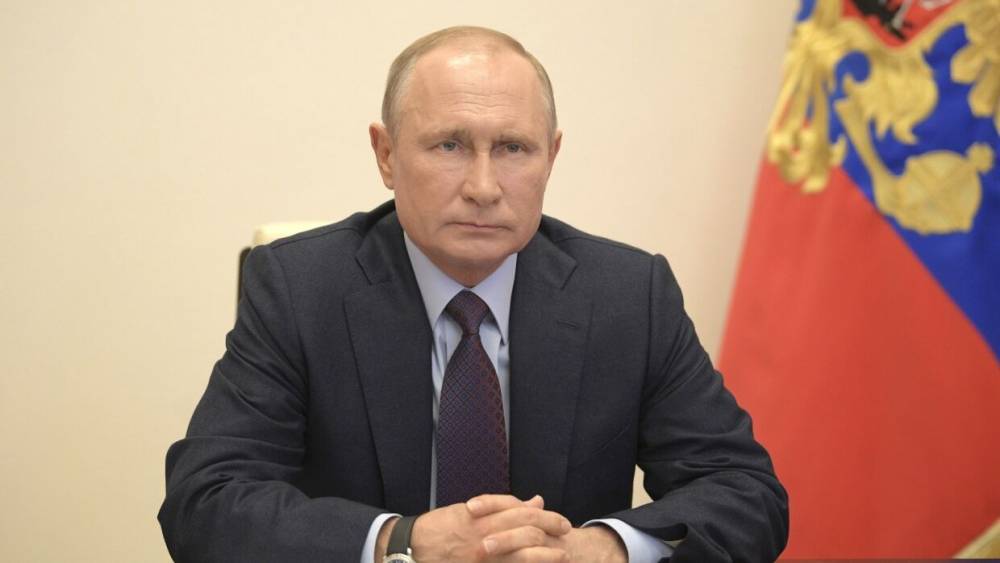 Сергей Шойгу - Владимир Путин - Дмитрий Медведев - Дмитрий Песков - Вячеслав Володин - Николай Патрушев - Михаил Мишустин - Александр Бортников - Валентина Матвиенко - Путин обсудил с Совбезом РФ борьбу с коронавирусом - riafan.ru - Москва - Россия