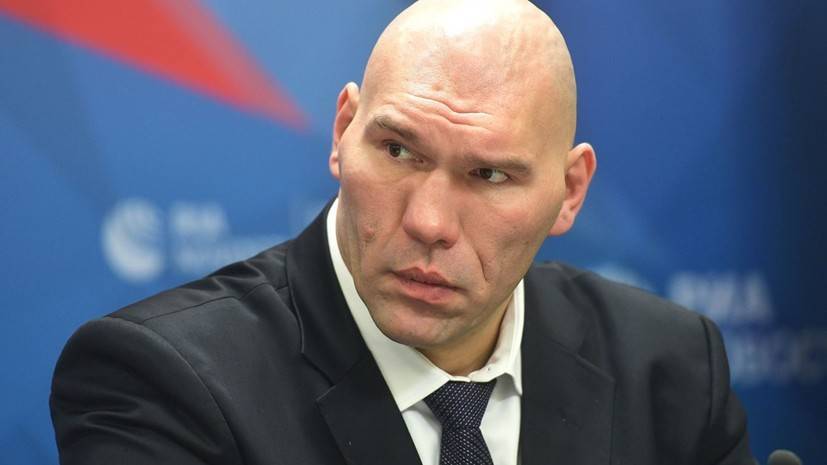 Николай Валуев - Василий Ломаченко - Александр Усик - Валуев отреагировал на попадание Усика и Ломаченко в базу «Миротворца» - russian.rt.com - Украина