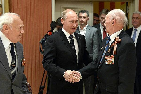 Владимир Путин - Россия выплатит по 75 тысяч ветеранам из Приднестровья, Южной Осетии и Абхазии - trud.ru - Россия - Япония - Финляндия - Апсны - респ. Южная Осетия - Приднестровье