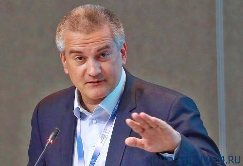 Сергей Аксенов - Глава Крыма назвал невозможным прием туристов из других регионов в этом году - novostidnya24.ru - Крым