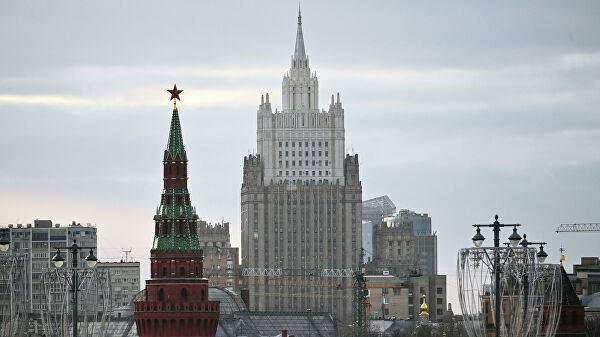 МИД назвал неуместными инсинуации японских СМИ по мирному договору - newtvnews.ru - Москва - Россия - Токио - Япония