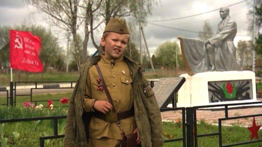 «Маленький генерал» Илья Казанцев трогательно поздравил ветеранов с Днем Победы - 5-tv.ru