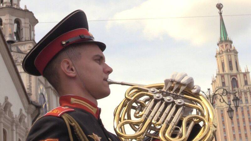 Анатолий Иванишин - Иван Вагнер - Александр Хинштейн - Российские военнослужащие исполнили песню "День Победы" на арабском языке - politexpert.net - Россия - Сирия