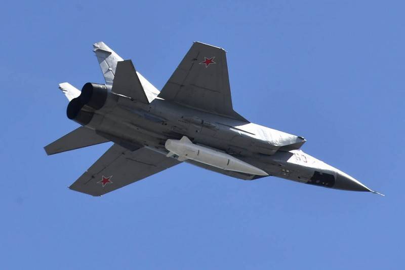 Сергей Шойгу - Джон Болтон - США поставили России условие - пустить под нож все новые супер-ракеты - pravdoryb.info - Москва - Россия - Китай - США - Вашингтон