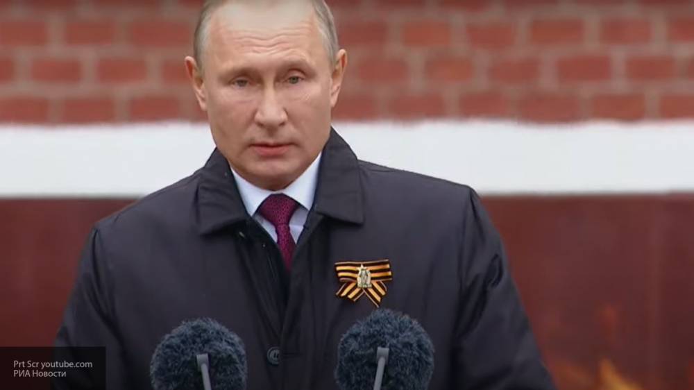 Владимир Путин - Александр Лукашенко - Путин уверен, что память о подвиге советского народа сохранится на века - politros.com - Россия - Белоруссия