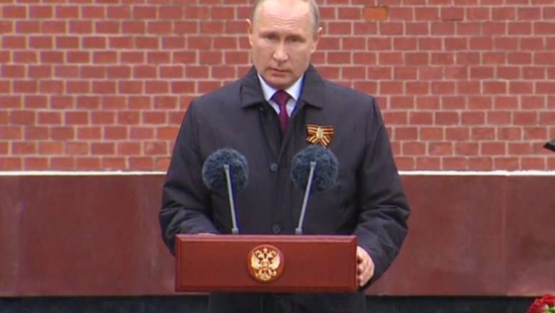 Владимир Путин - Владимир Путин поздравил россиян с Днем Победы - newizv.ru - Россия - Москва