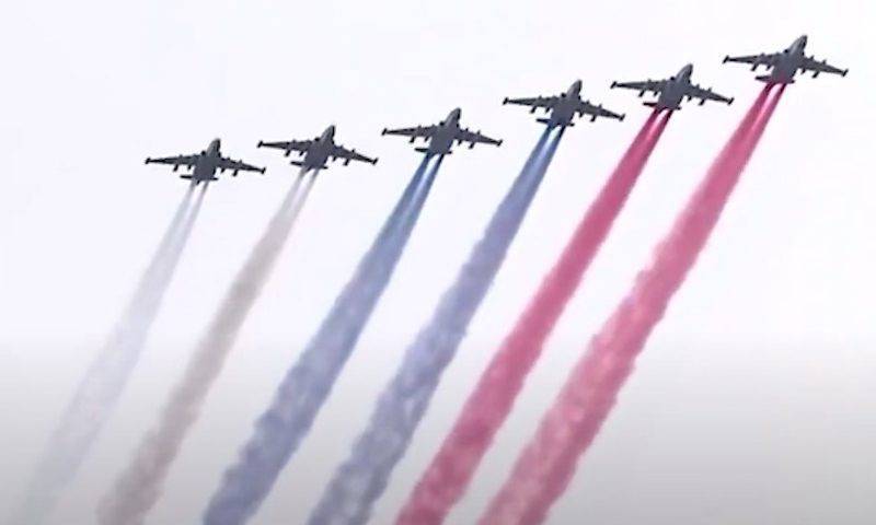 Воздушный парад над Москвой: самые эффектные кадры - bloknot.ru - Москва - Россия - Германия