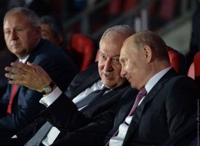 Владимир Путин - Армен Саркисян - Владимир Путин поздравил президента Армении с 75-летием победы в Великой отечественной войне - news.am - Россия - Армения